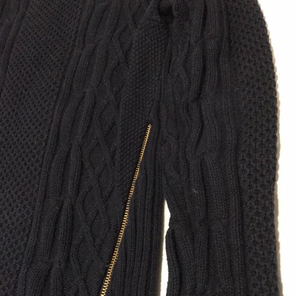 Beautiful sweater - Picture 4 of 9